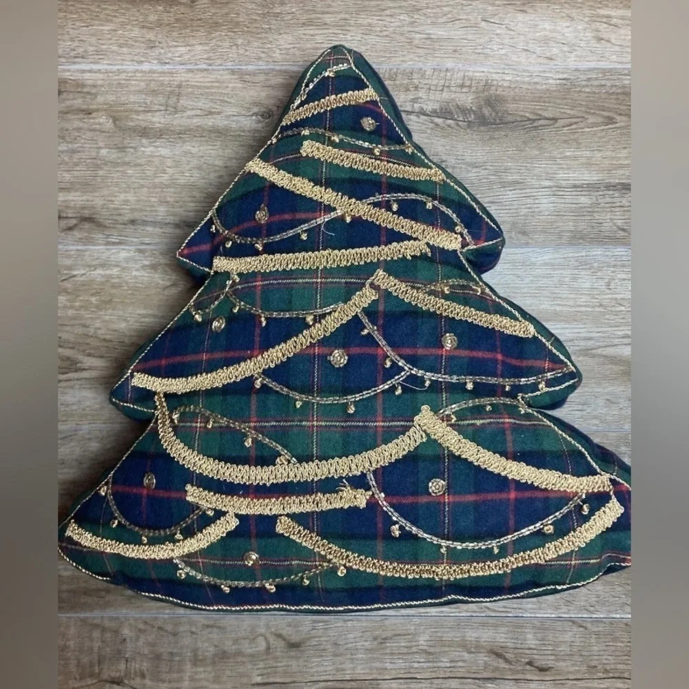 Martha Stewart Embroidered Plaid Christmas Tree Pillow 16 X 16, Green NWT $80